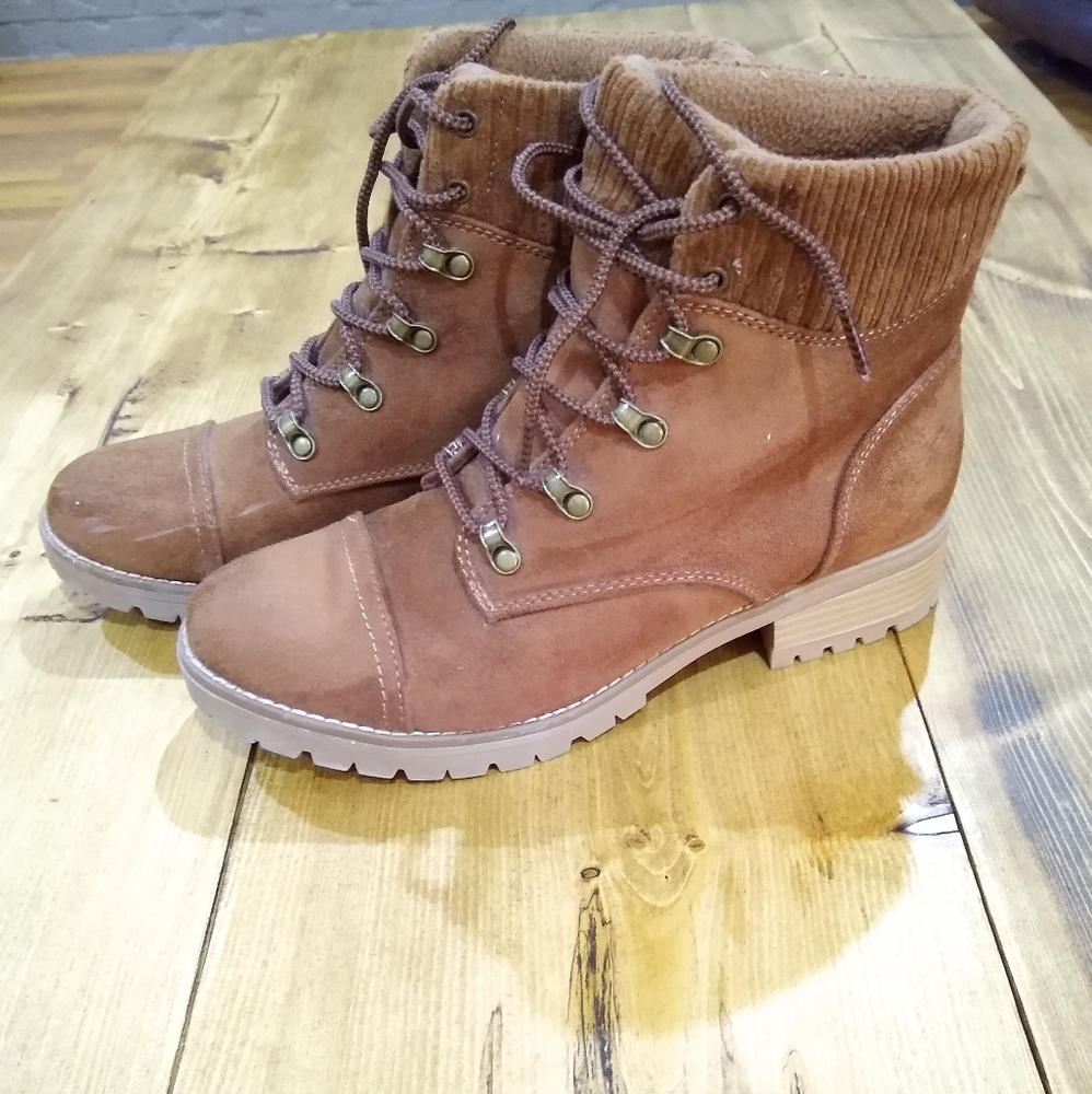 Women's size 10 brown boots